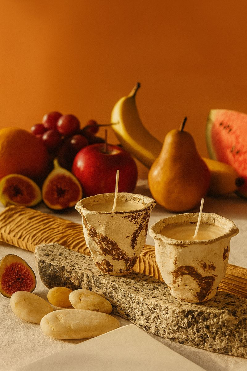 William Pear & Amber pear amber scented candle by ONEKILN